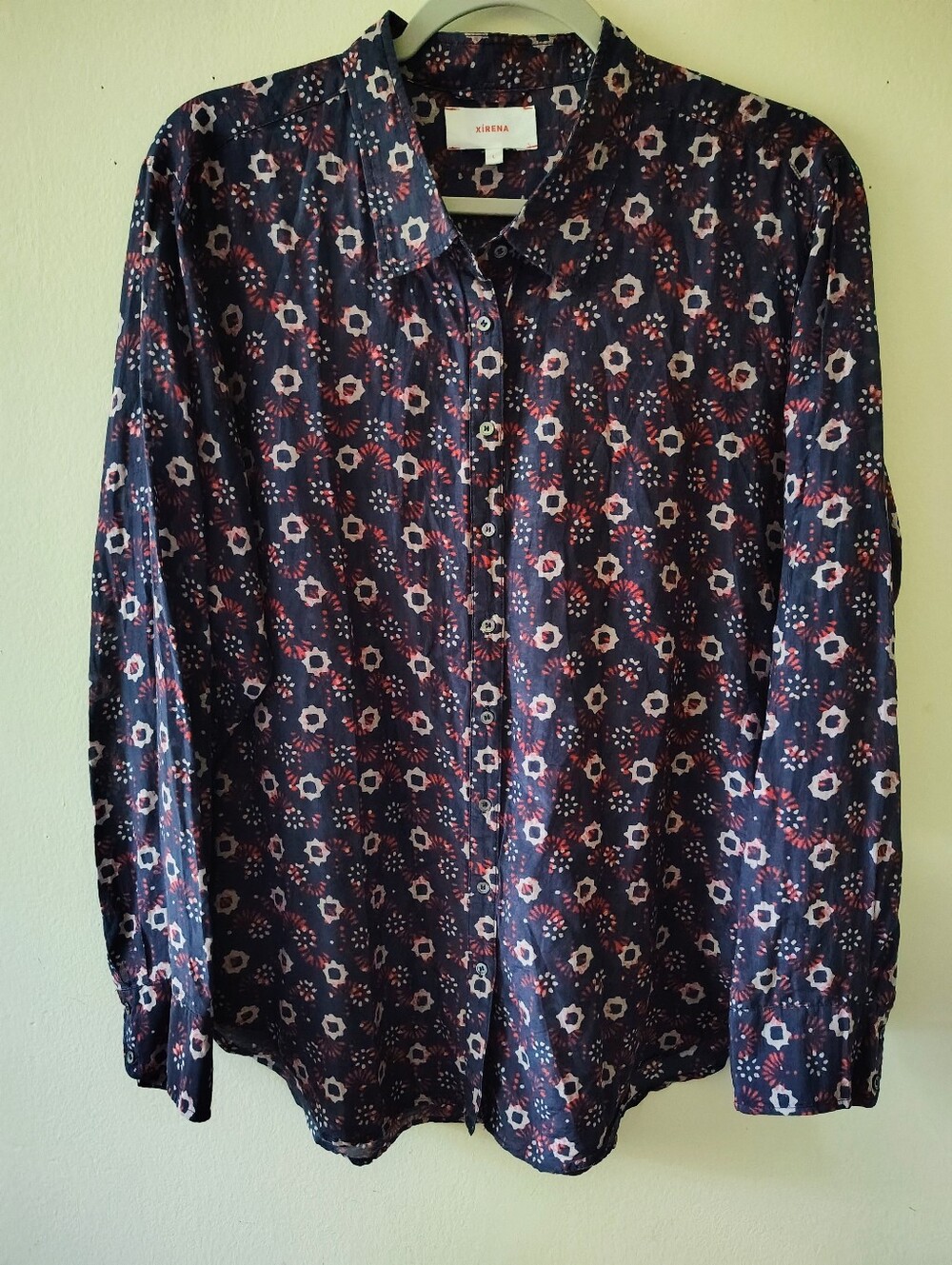 Xirena Beau Silk Blend Button Down Shirt Large Abstract Lightweight Casual Flowy